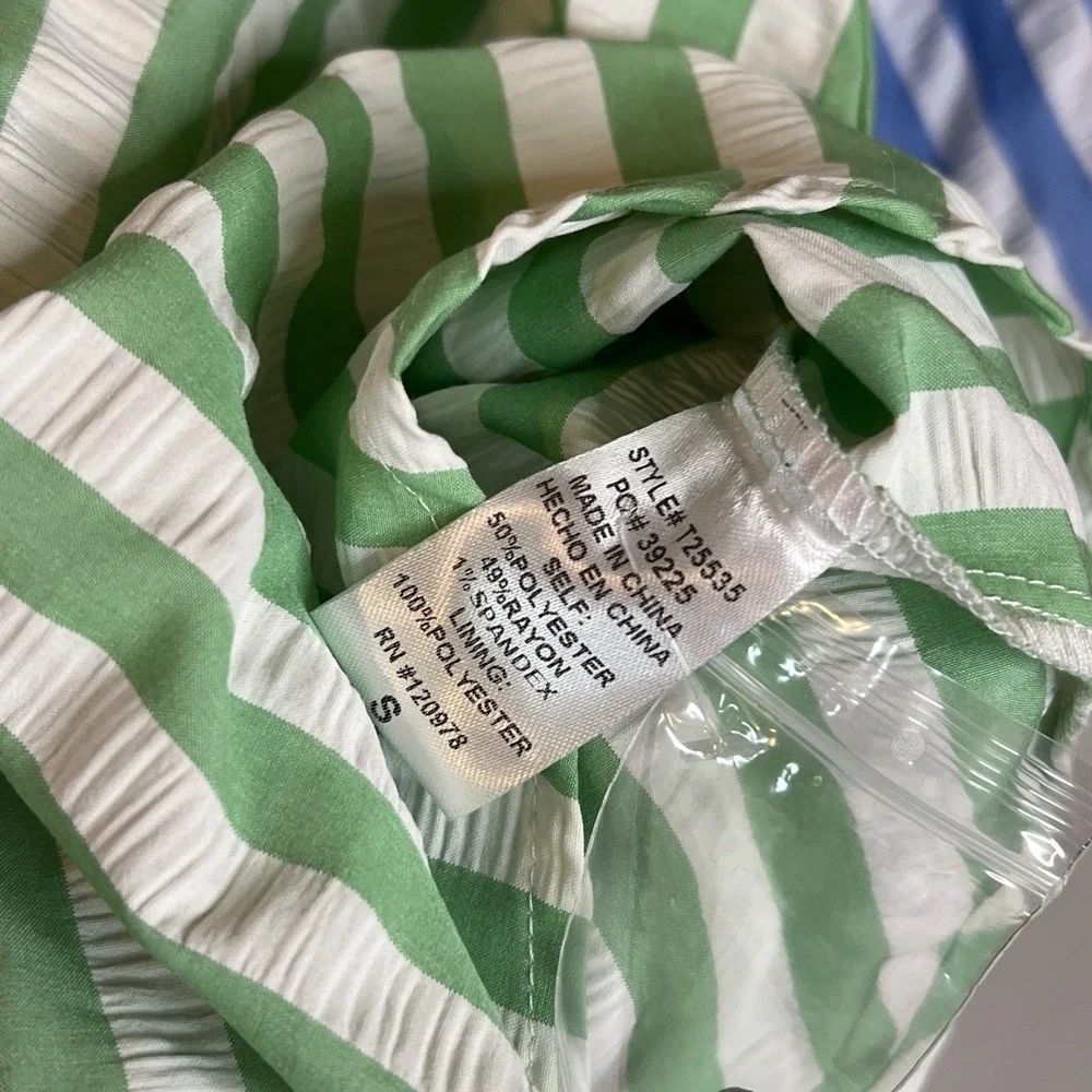 NWT Homebody Seersucker Colorblock Striped Puff LongSleeve  Button Up Sz Small - Picture 8 of 8
